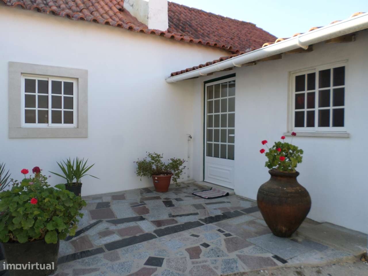 Moradia T2 - Próximo de Fátima - Grande imagem: 2/17