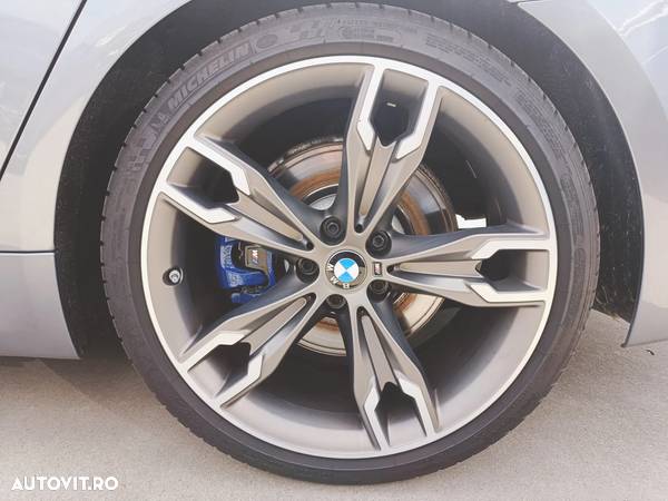 BMW M5 M550i xDrive AT - 23