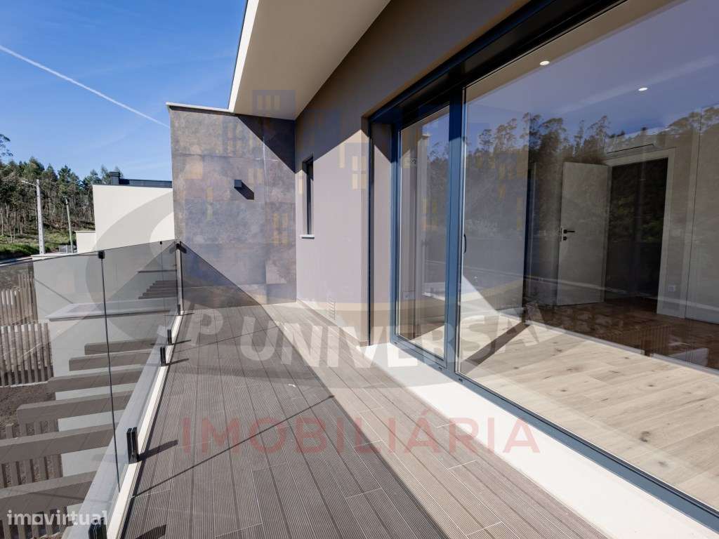 Moradia T3 Exclusivas , Garagem, Jardim e Acabamentos de Luxo-11