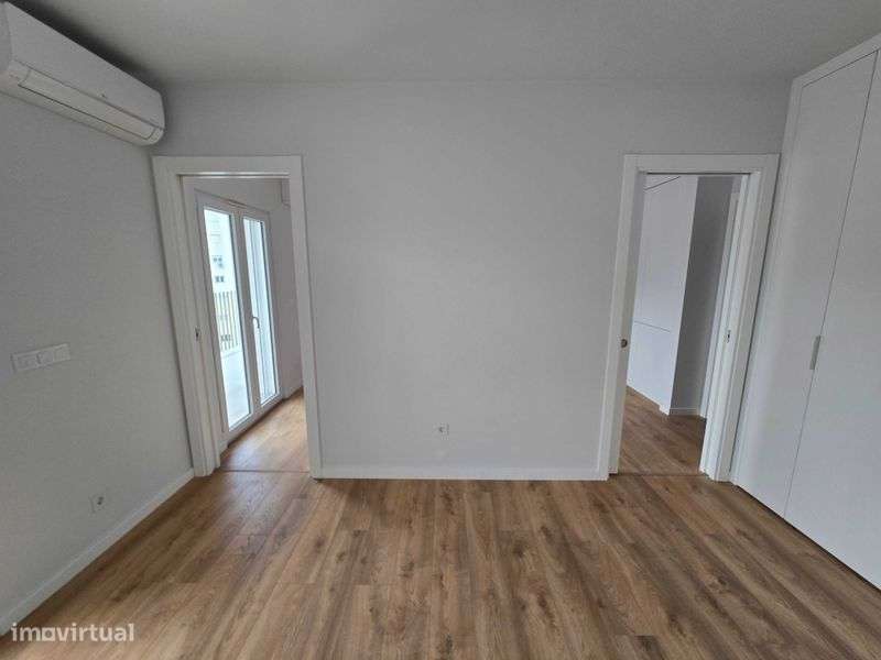 Arrendamento T1 Premium no Barreiro – Conforto, Estilo e Vista 360 - Grande imagem: 5/12