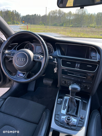 Audi A4 2.0 TDI clean diesel Multitronic - 13