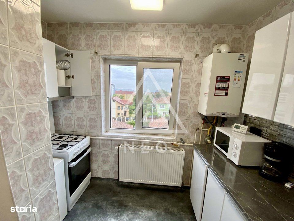 Apartament de vanzare cu 3 camere Intre Lacuri