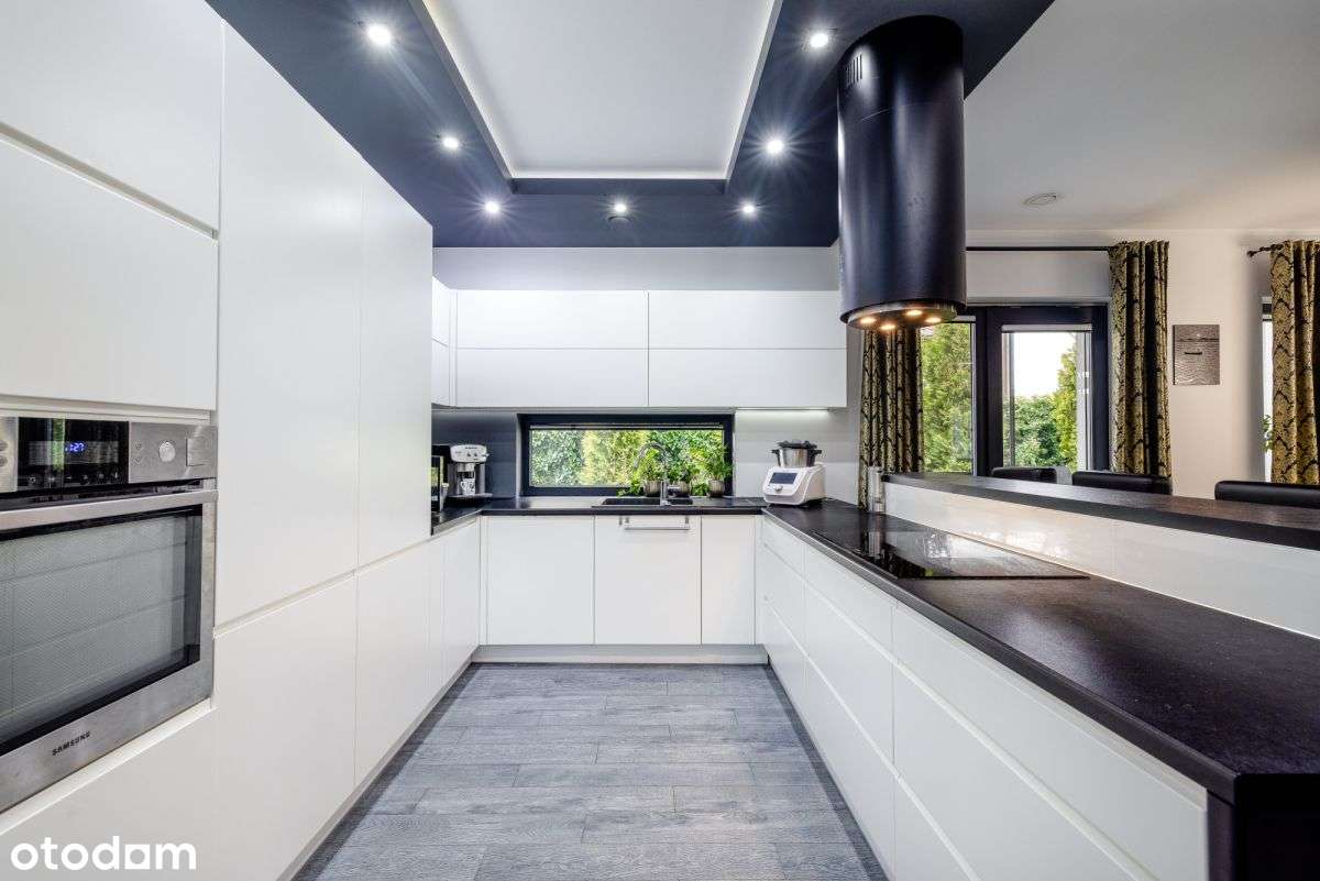 Dom wolnostojący! brak opłat za ogrzewanie!-1