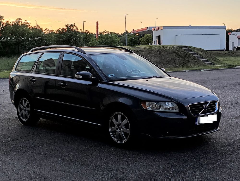 Volvo V50 2.0D R-Design Summum 2009