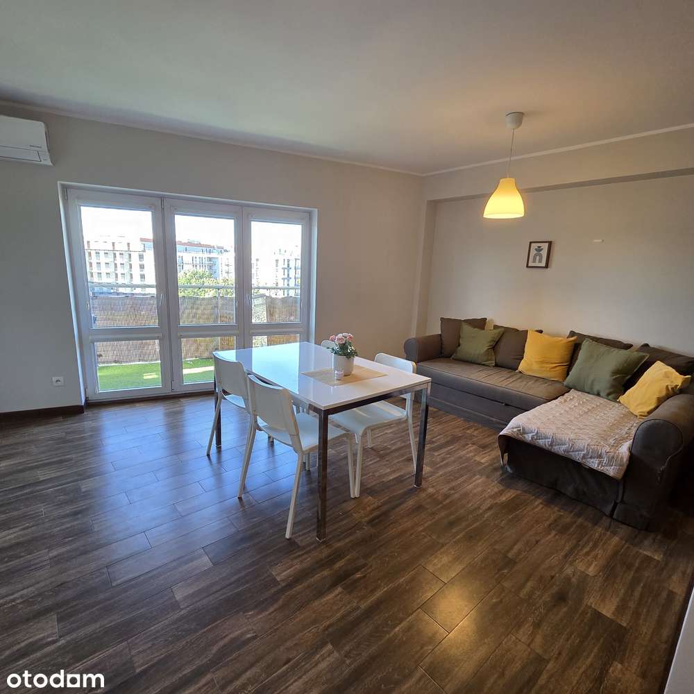 Kawalerka z wydzieloną sypialnią - balkon-klimatyzacja ul.Milczańska 1-6