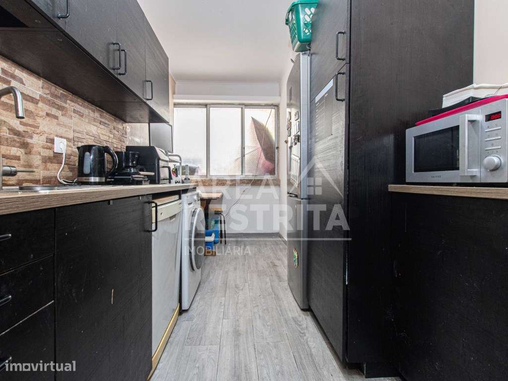 Apartamento T2 em Lisboa na Penha de França-4