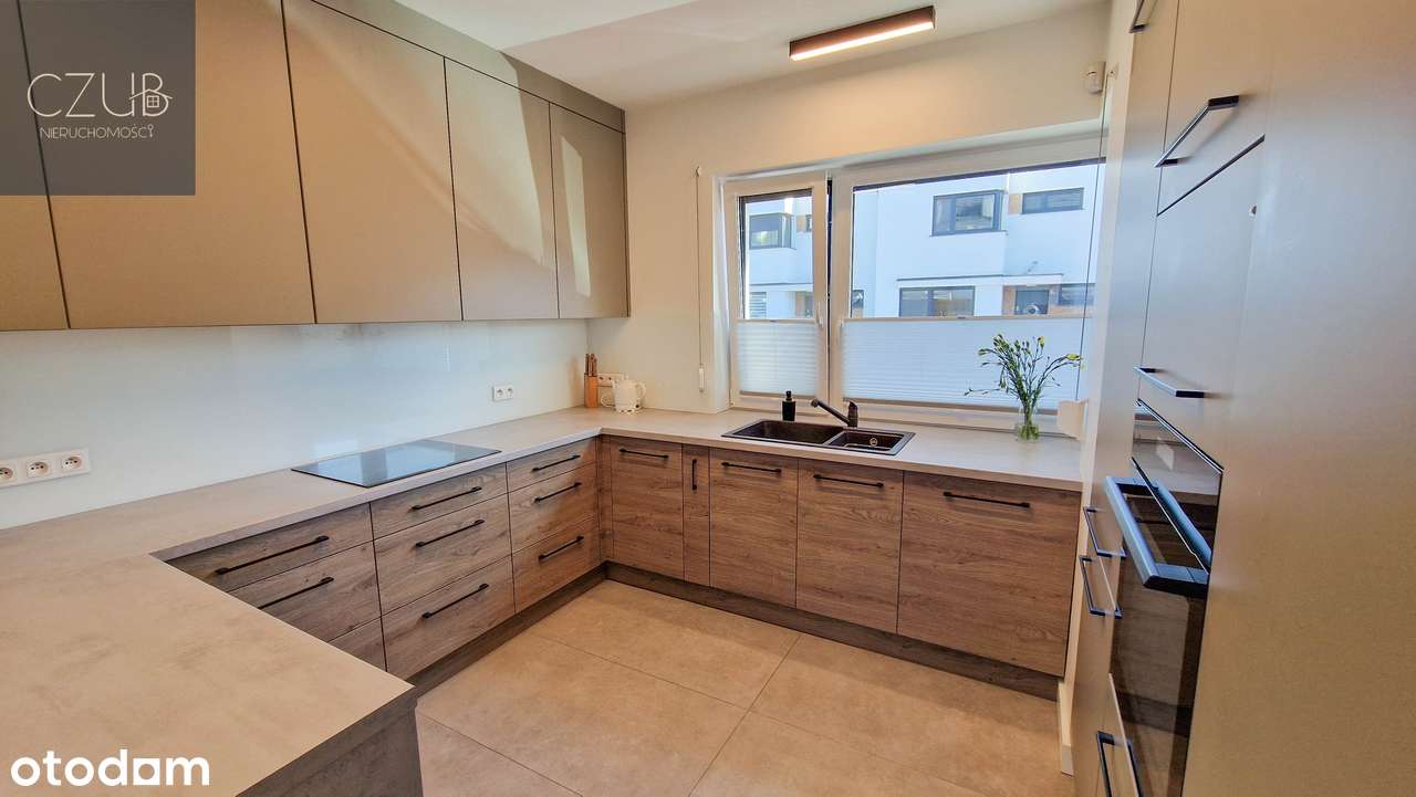 Gotowy do wprowadzenia / narożny szeregowiec / ogród / taras / strych-8