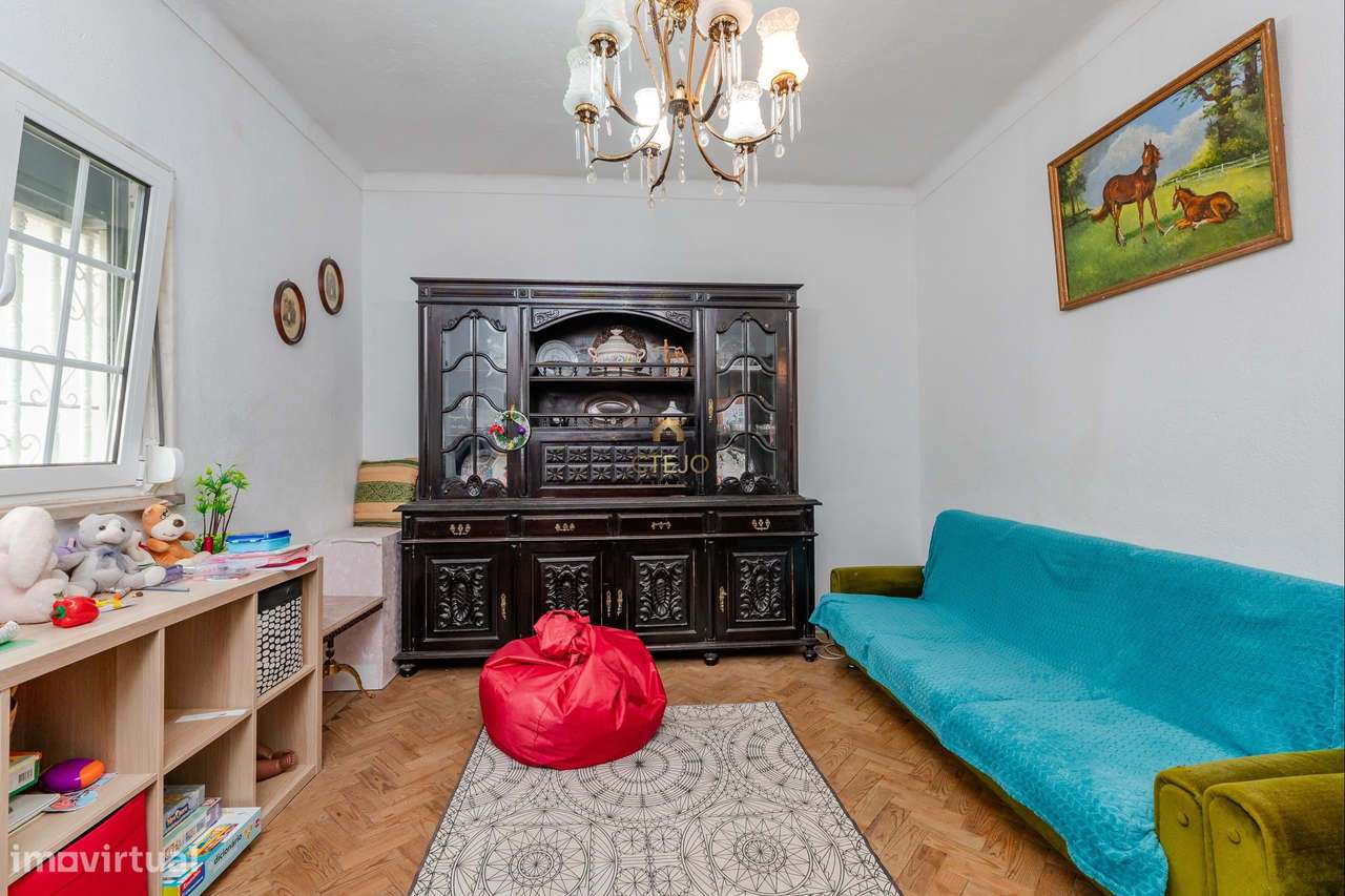 Moradia em Via Rara-7