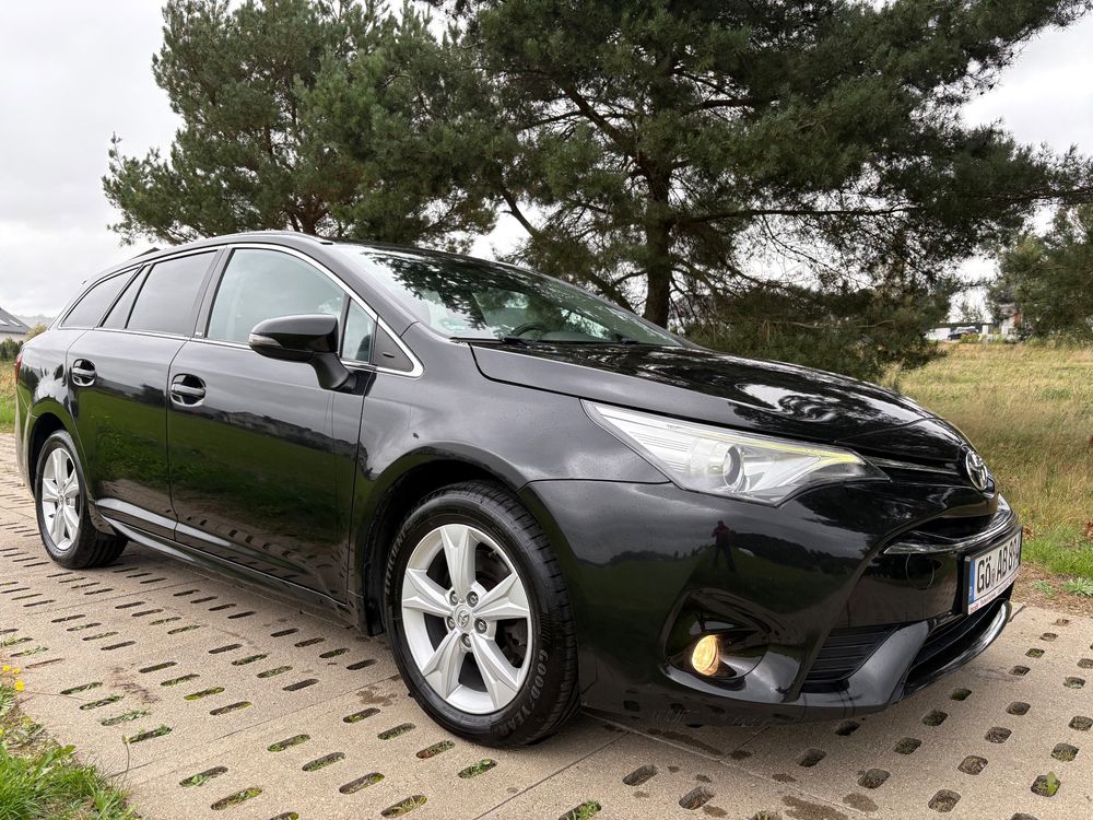 Toyota Avensis III Touring Sports 2.0 D-4D Edition S+ 2016