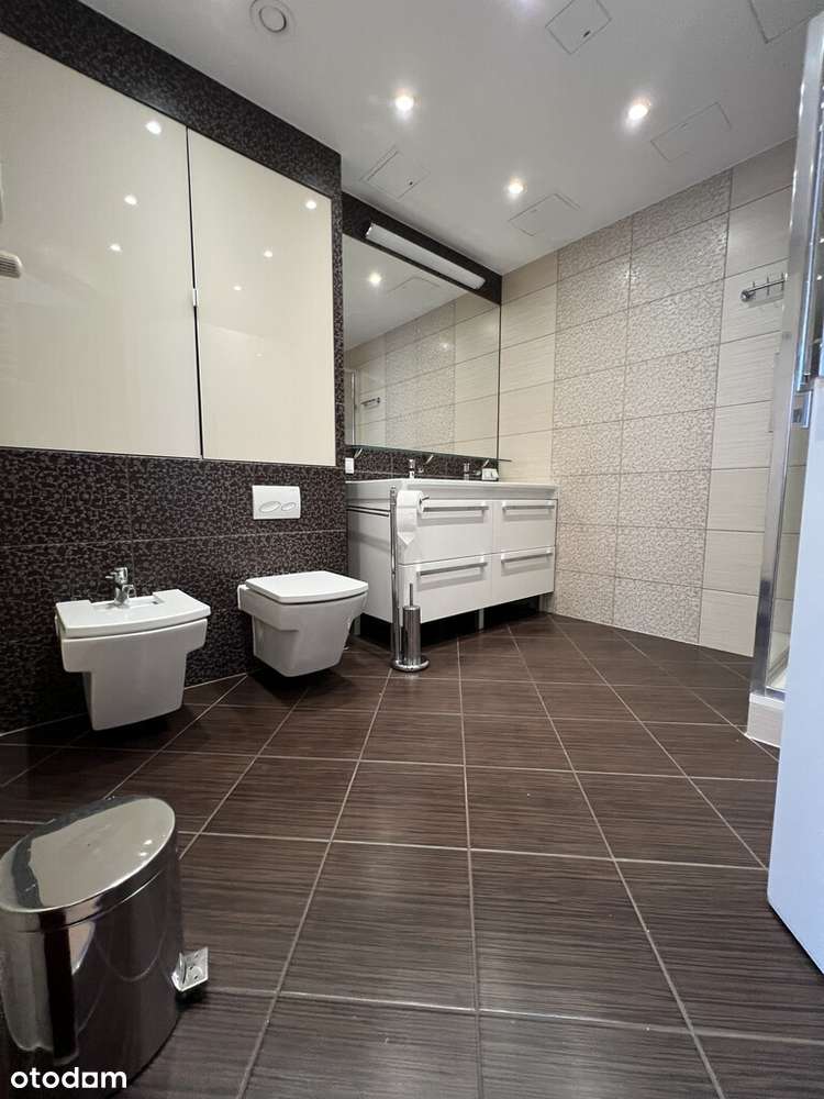 Na sprzedaż apartament w samym Centrum!-11