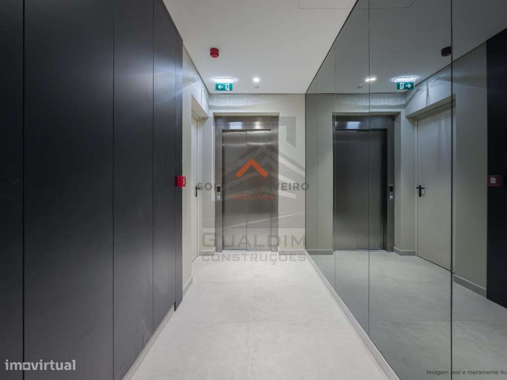 Apartamento T2+ Terraço Implex em Aveiro!-44