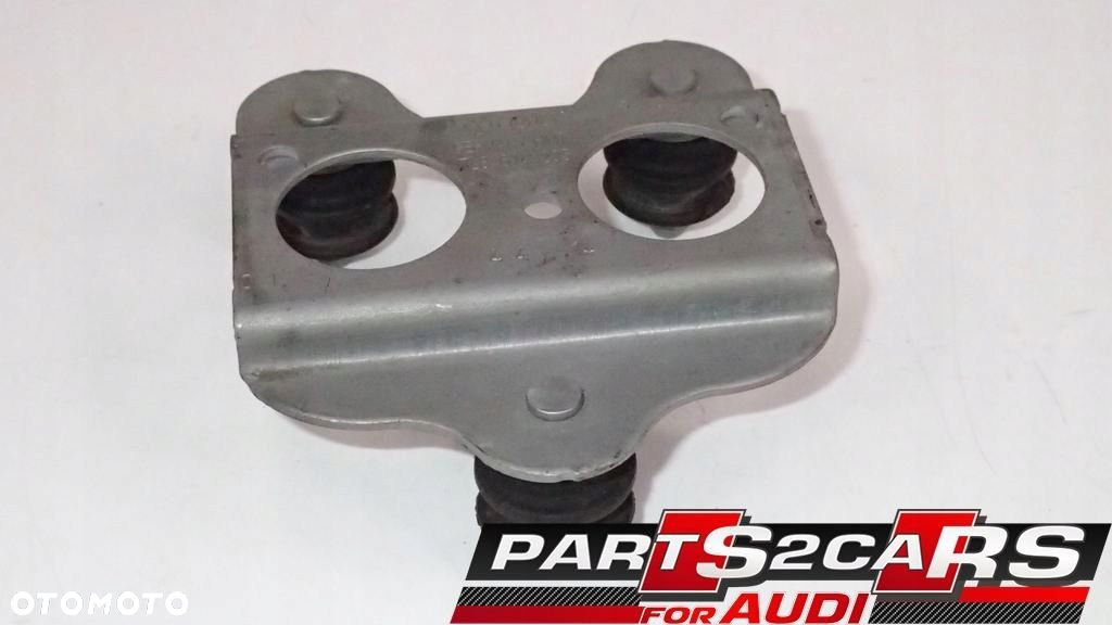 PODSTAWA WSPORNIK POMPY ABS 7L8614235 AUDI Q7 4L - 9