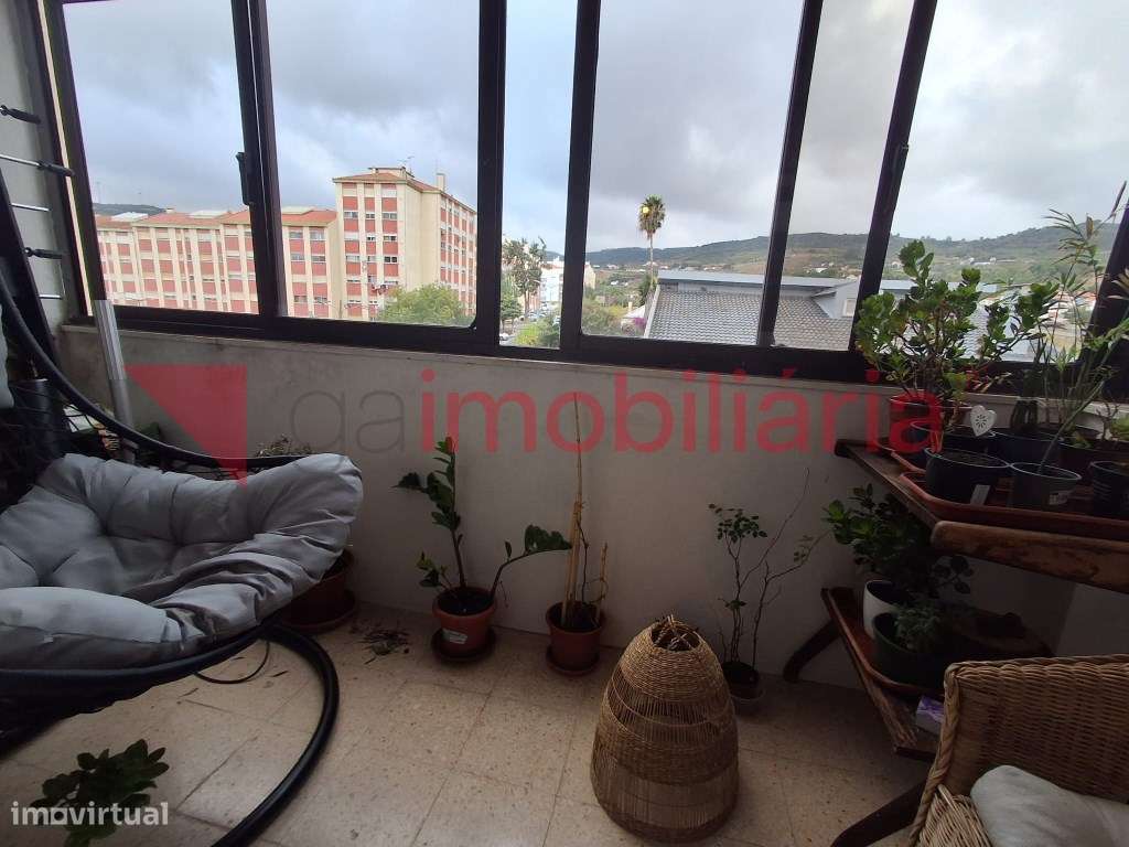 Apartamento T3 no Centro de Arruda dos Vinhos-8