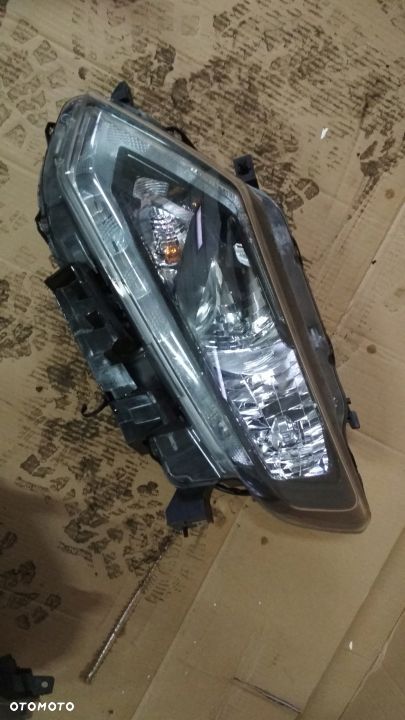 Nissan X-Trail T32 1.6 Dci Lampa Przód Lewa Uk Led - 1