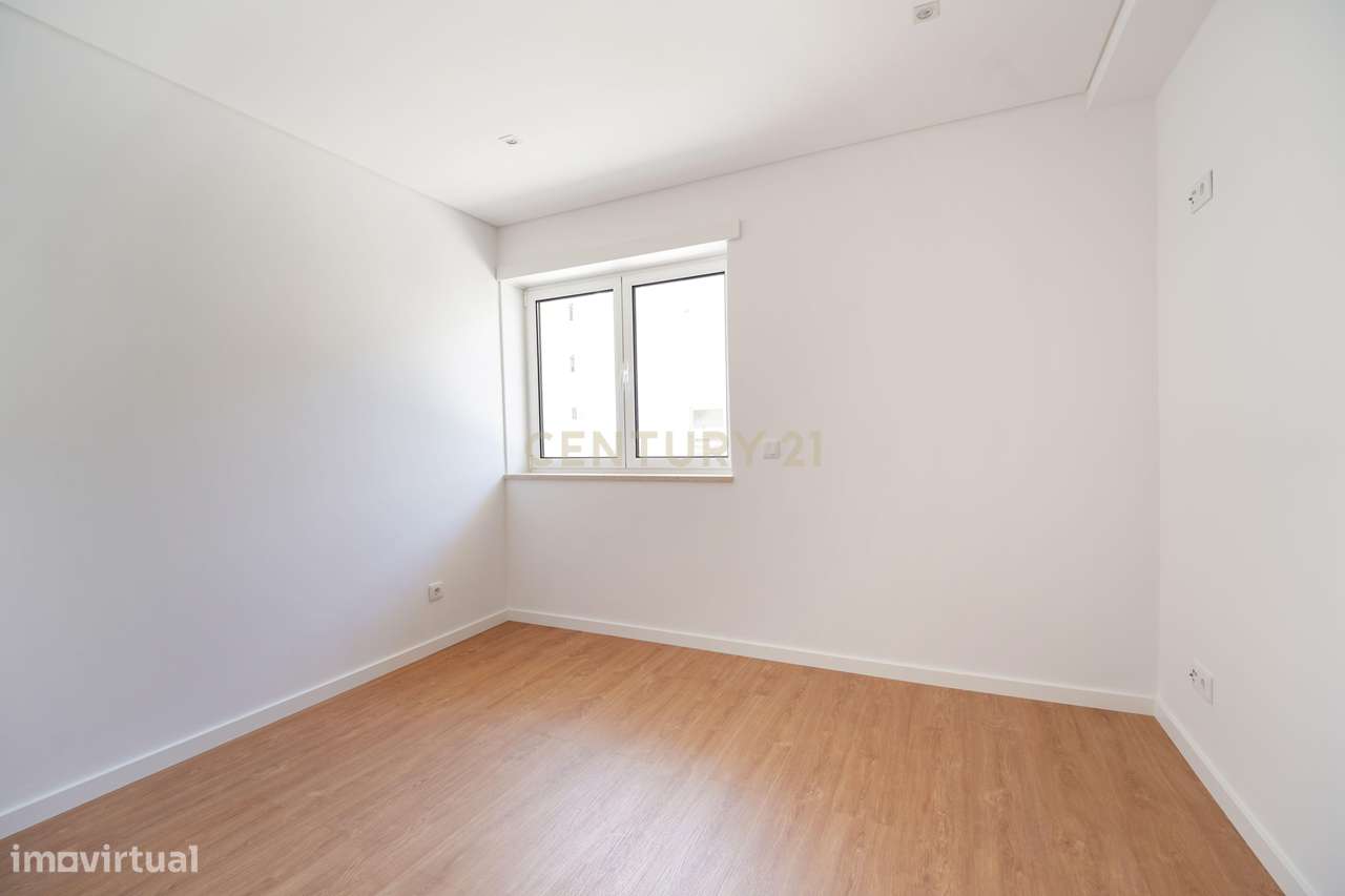 Apartamento T3 frente ao mar-14