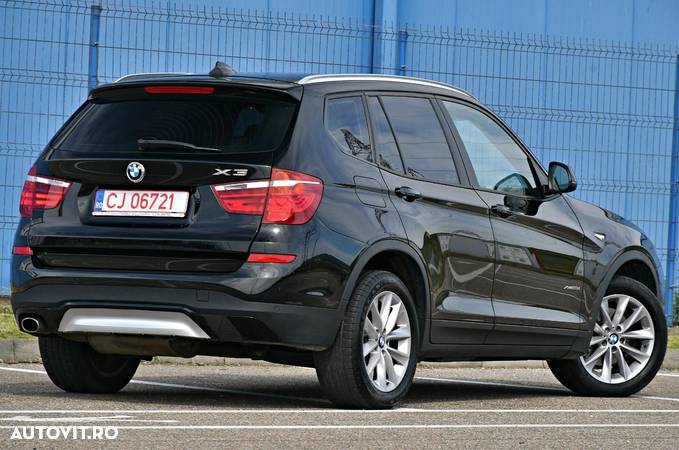 BMW X3 xDrive20d AT Luxury Line - 6