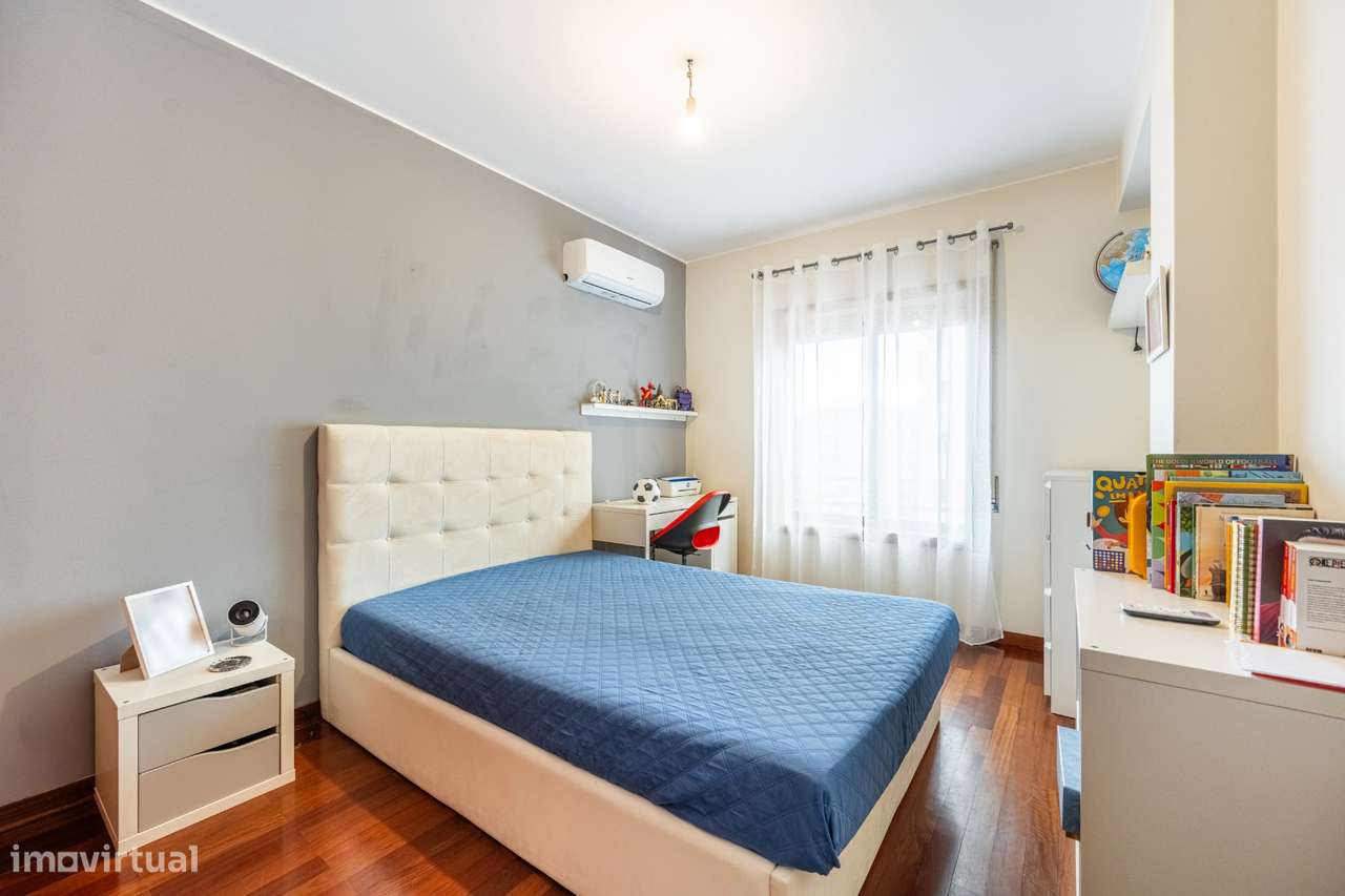 Apartamento T3 com áreas generosas junto à Makro – Braga-14