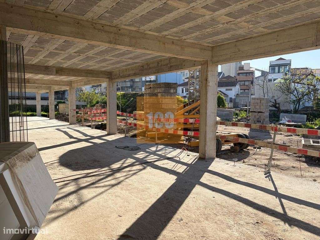 T1+1 novo com varanda e jardim - Oak Porto-30