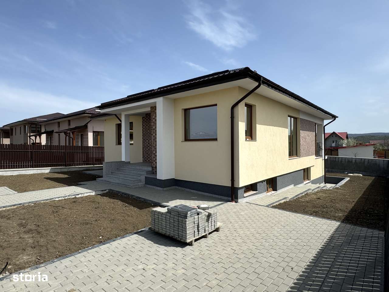 6camere!500mp teren!Semineu!Incalz in pard! Casa Horpaz-Lunca Cetatuii - Imagine principală: 2/14