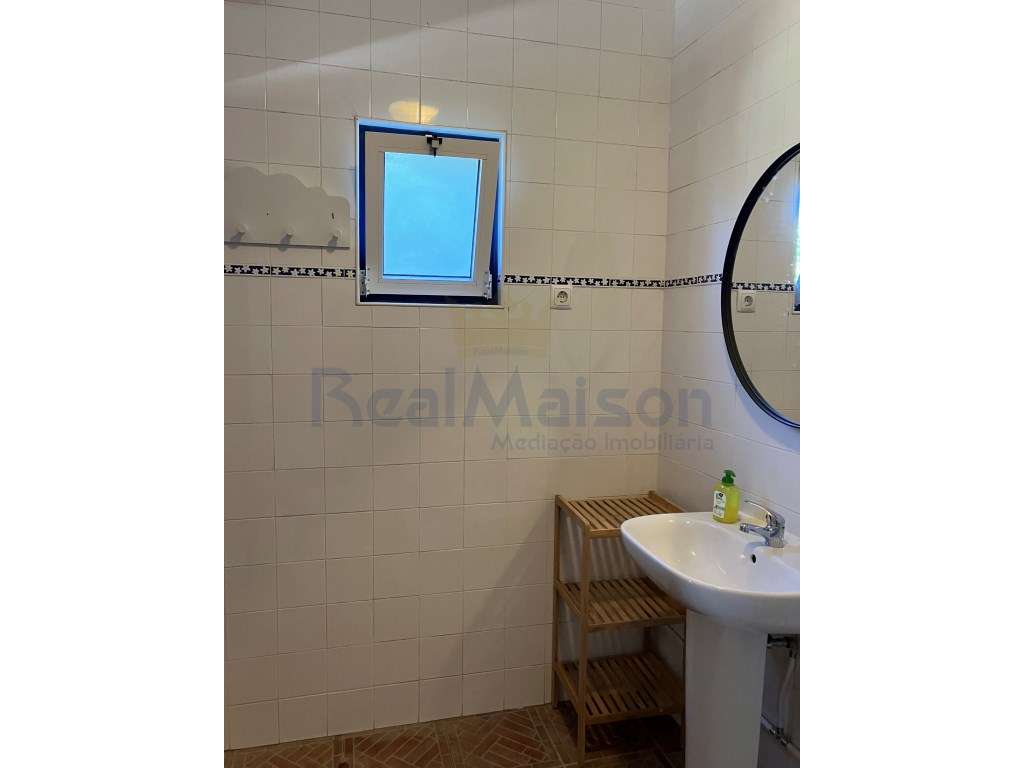 Moradia térrea independente com Piscina e Jardim - Arneiro das Milh...-33