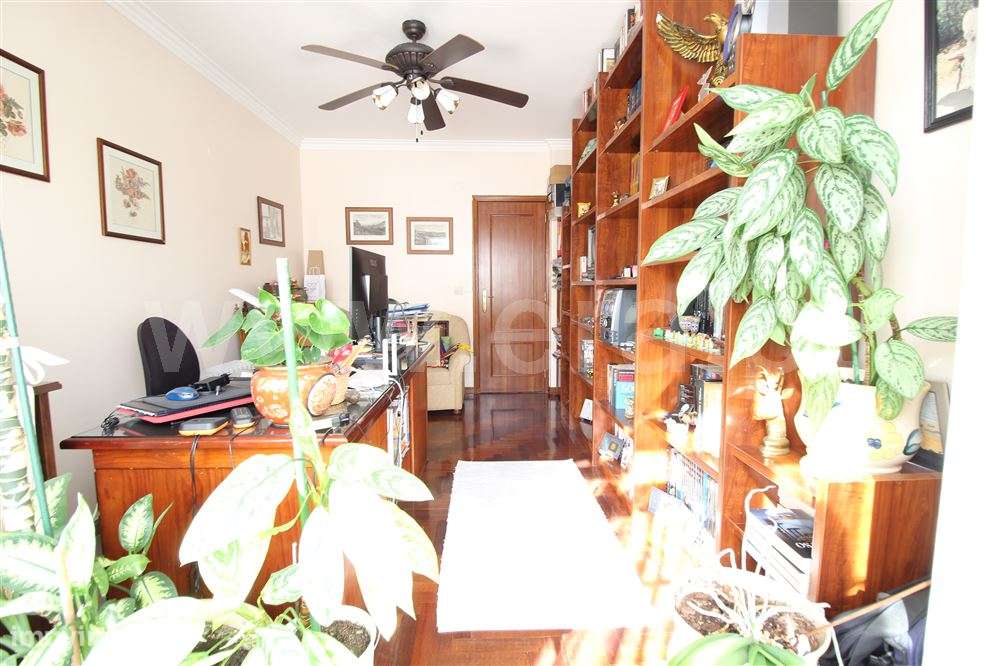 Moradia Geminada T3, Venda-19