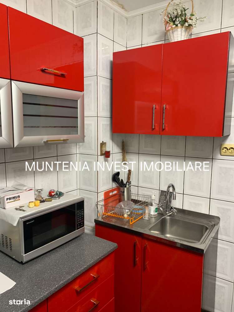 De vanzare! Ap. 3 camere cf. I, dec. Gavana 3-8