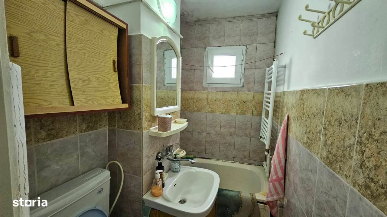 Apartament 2 camere, etaj 3,  Cartier Aviatiei 39.900 Euro-3