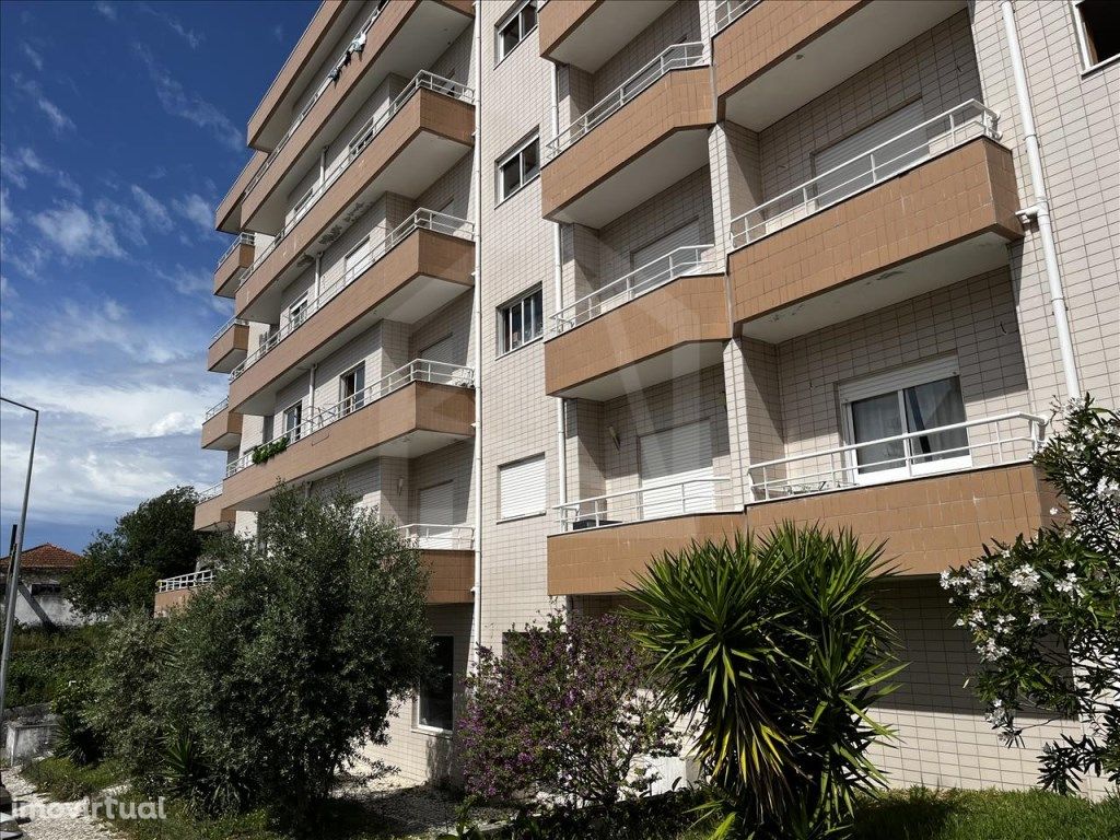 Apartamento T3 em Oliveira de Azeméis