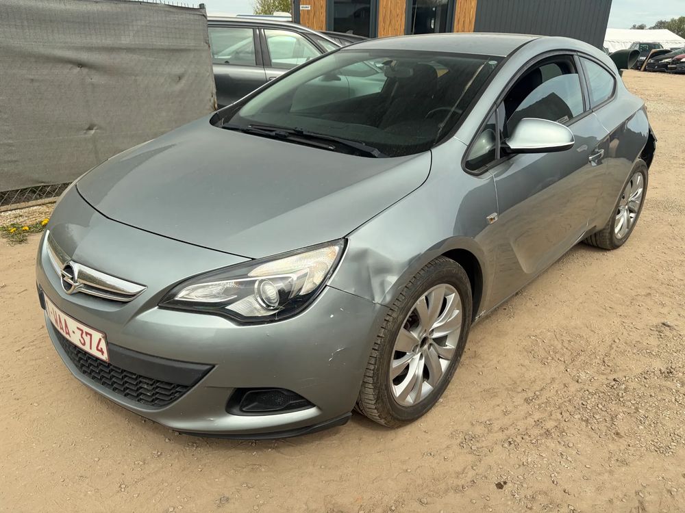 Opel Astra J (2009-2019) 1.4 Turbo Active 2013