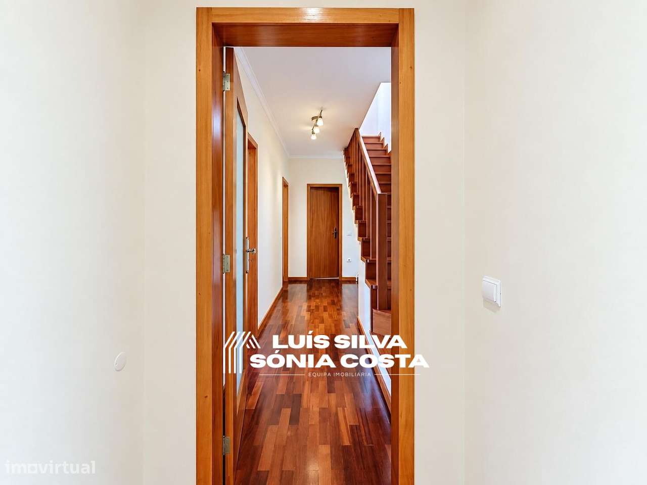 Apartamento Duplex c/ 192m2, Generosa Garagem, Varanda, Elevador -...-16