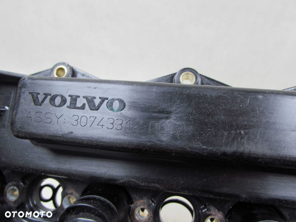 VOLVO S60 V60 V70 III S80 II XC 2.4 D5 06- POKRYWA ZAWOROW KOLEKTOR SSACY 08675978 30743312 30743259 - 7