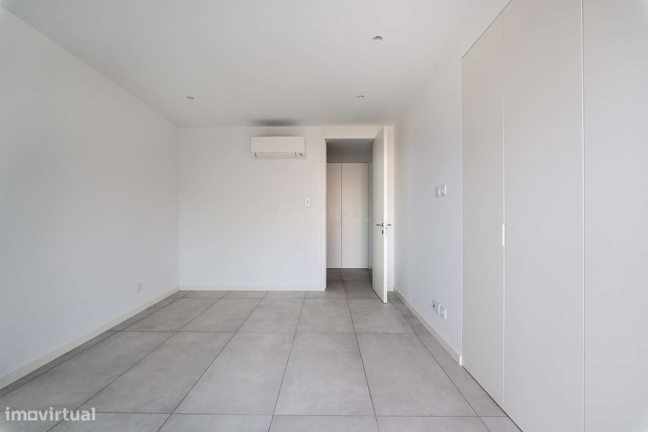 Apartamento T2 de Luxo no The Leaf — a 200 m da Praia do Porto de Mós,-22