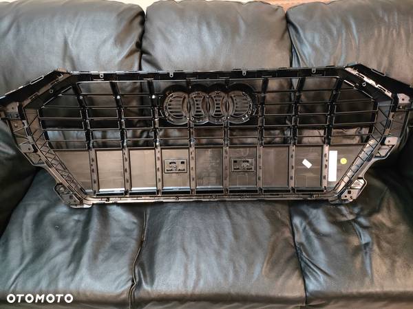 NOWA ATRAPA GRILL AUDI Q3 83A853651 - 5