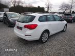 Opel Astra 1.6 Turbo Sports Tourer Automatik - 4