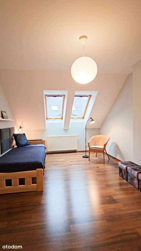 Dom w zabudowie szeregowej –  Bielsko-Biała, ul. Św. Jadwigi Śląskiej-17