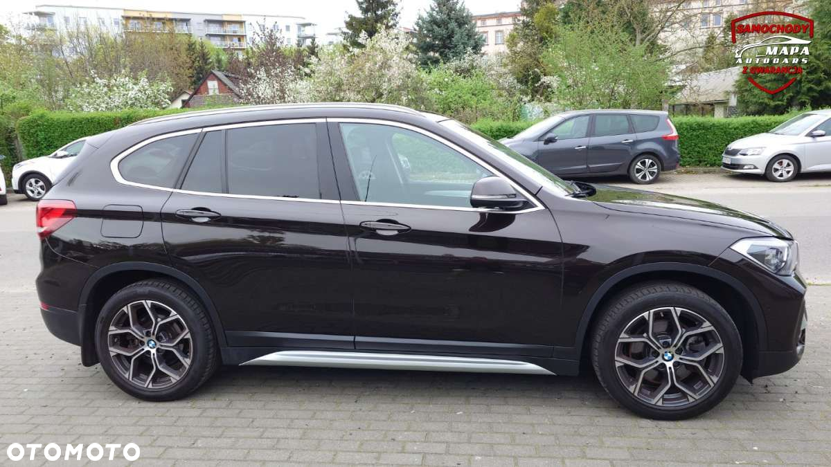 BMW X1 xDrive20d xLine - 11