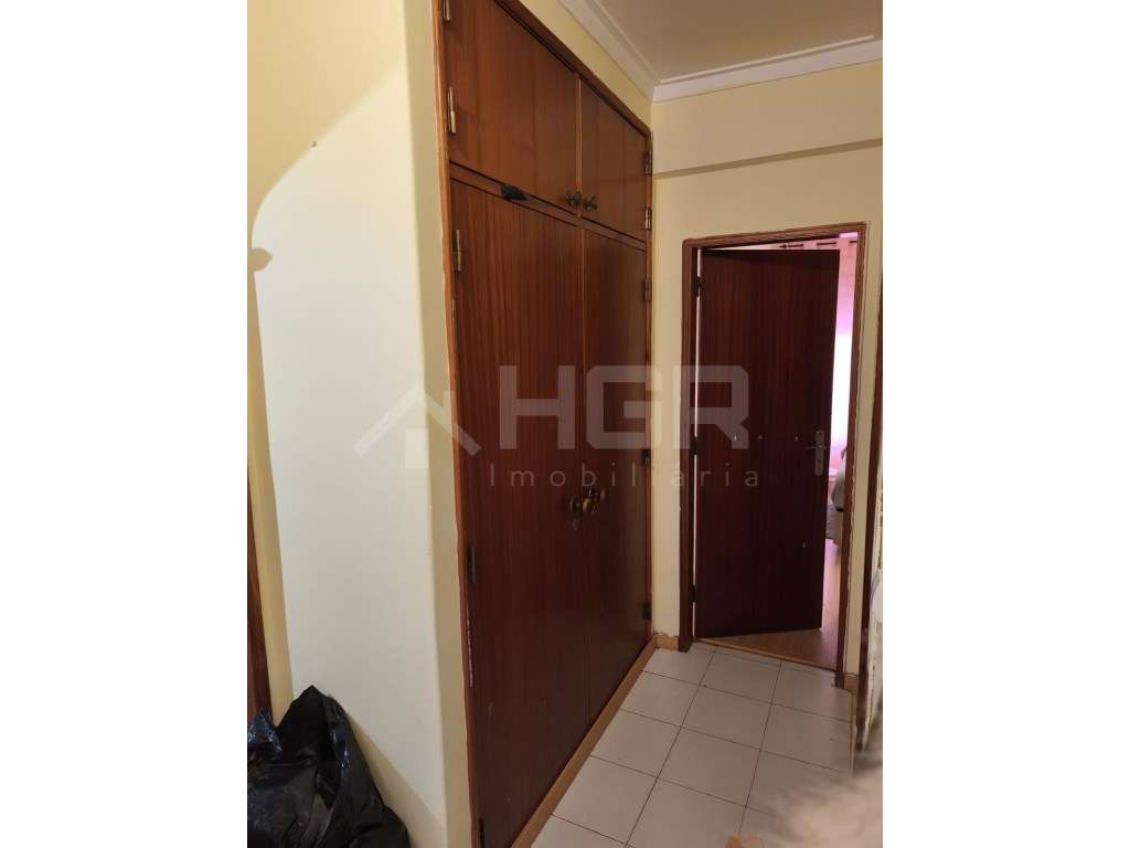 T3 | BOAS ÁREAS | 2 CASAS DE BANHO | ARRECADAÇÃO-12