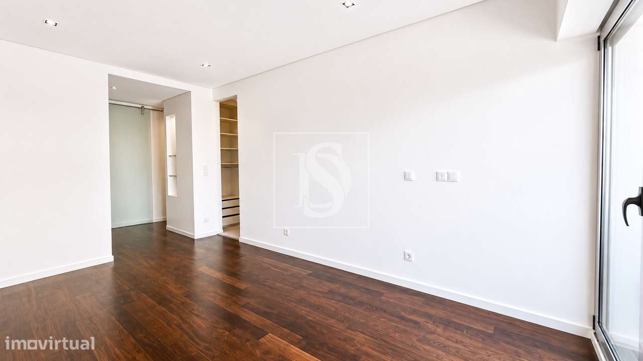 Apartamento T3 - Braga (São Vicente)-15