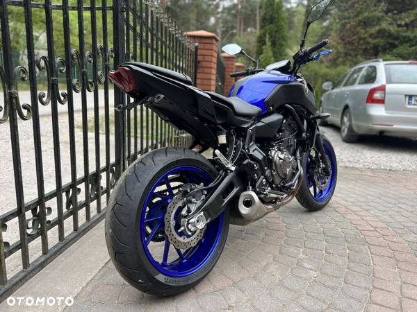 Yamaha MT - 4