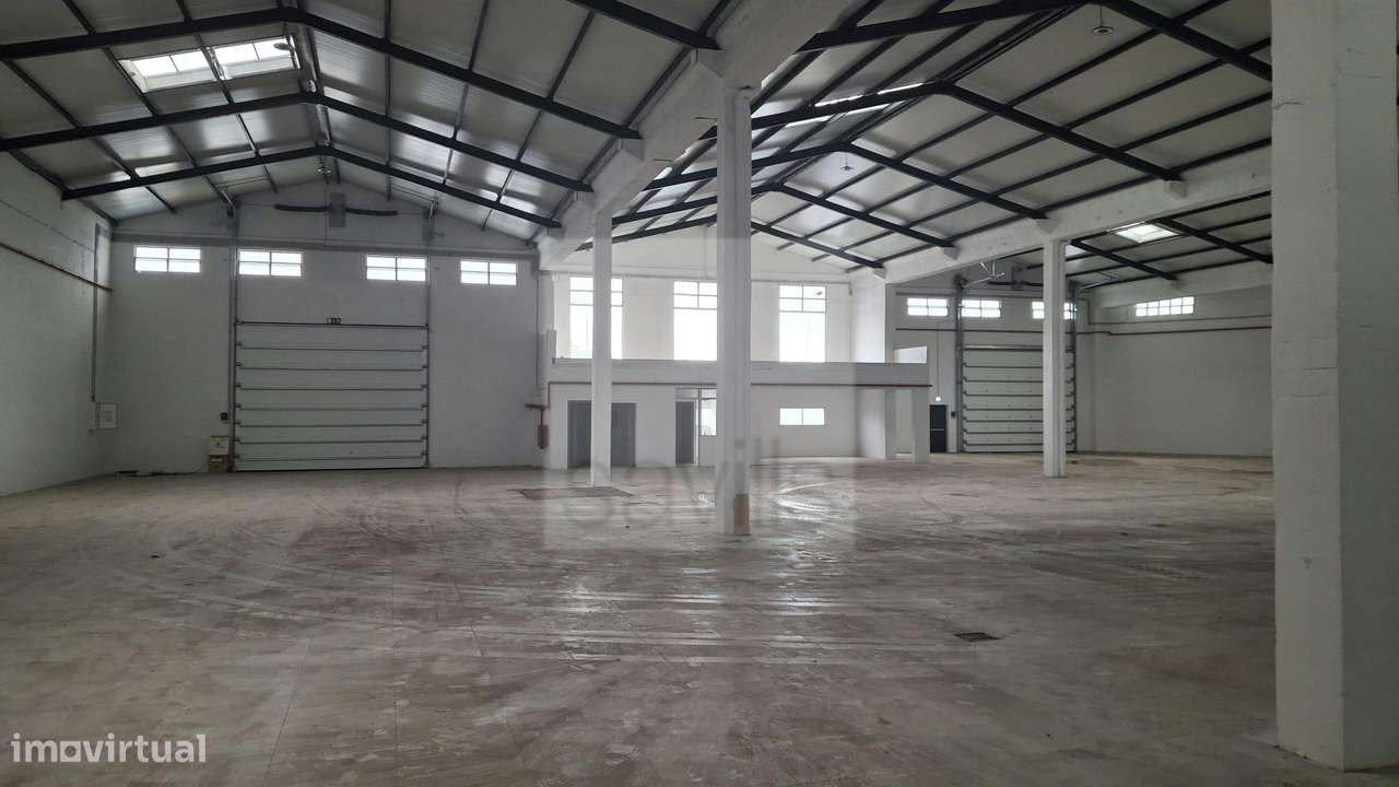 Armazém | Alverca - Grande imagem: 2/13