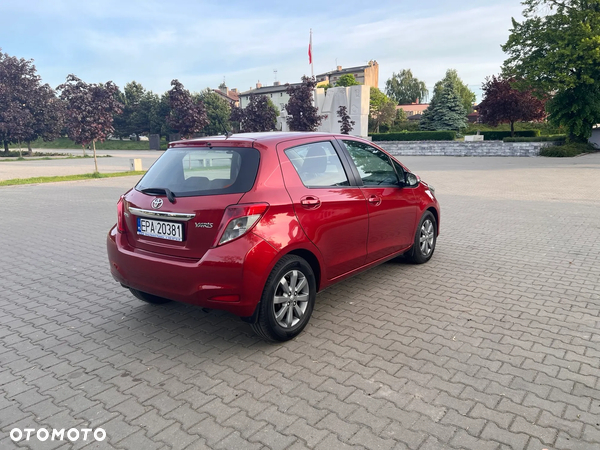 Toyota Yaris 1.33 Luna - 5