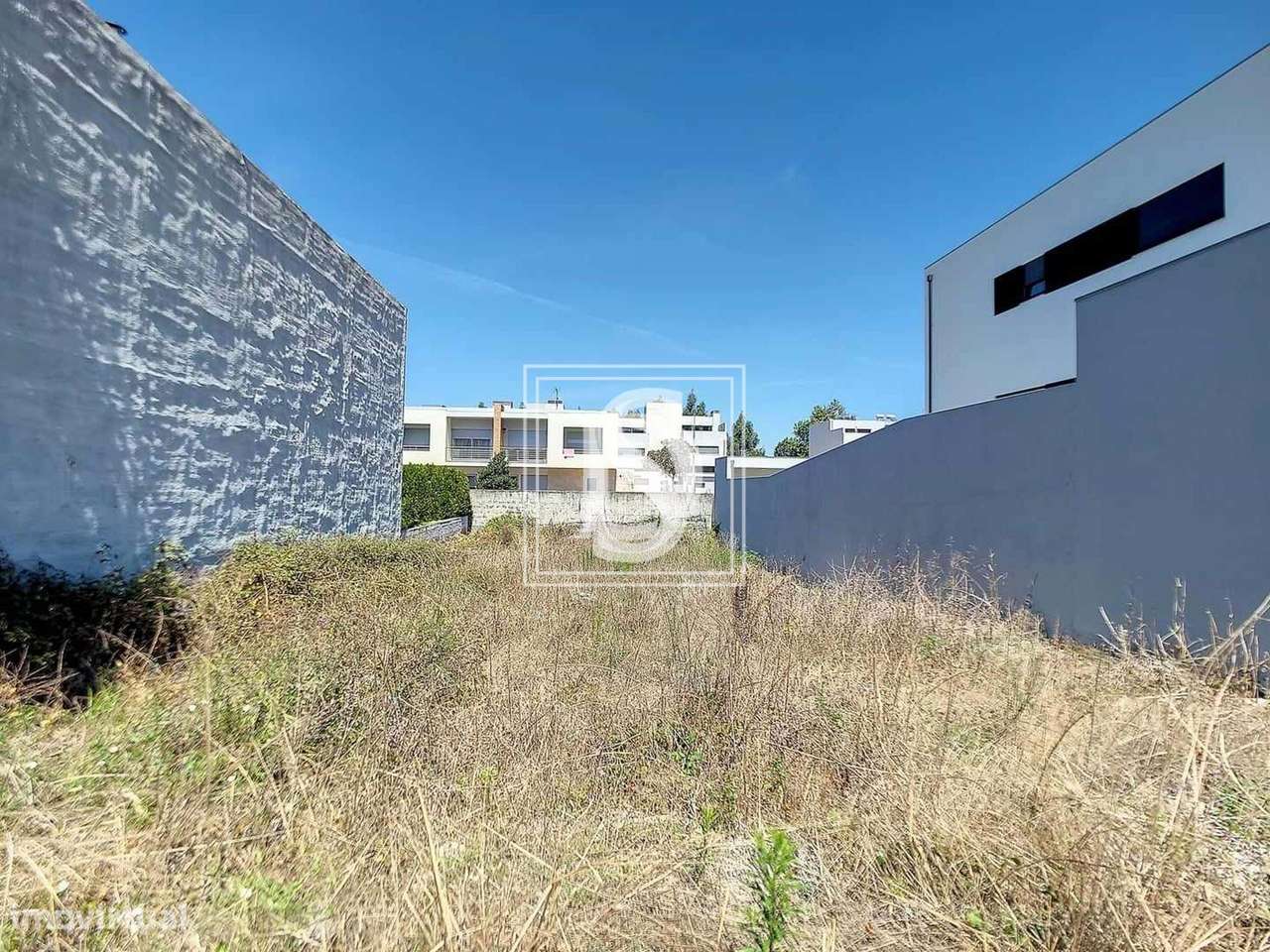 Terreno com projeto aprovado em Gondim, Castêlo da Maia - Grande imagem: 4/17