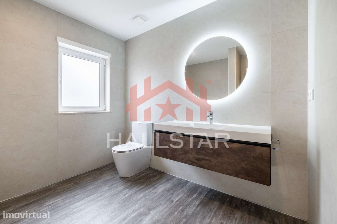 Moradia de Luxo T4 / Lote com 890m² / Marinha Grande-21