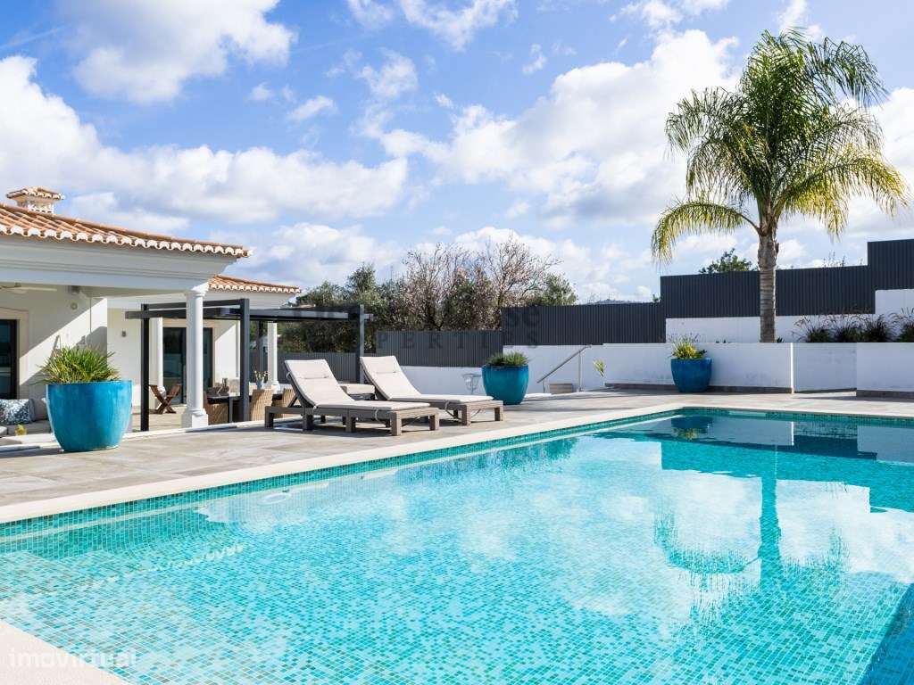 Moradia com 5 quartos e piscina privada em Boliqueime - Loulé-41