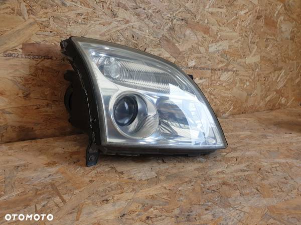 Opel Signum Xenon Lampa Przednia Prawy Przód - 2