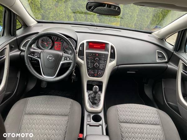 Opel Astra 1.4 Turbo Active - 28