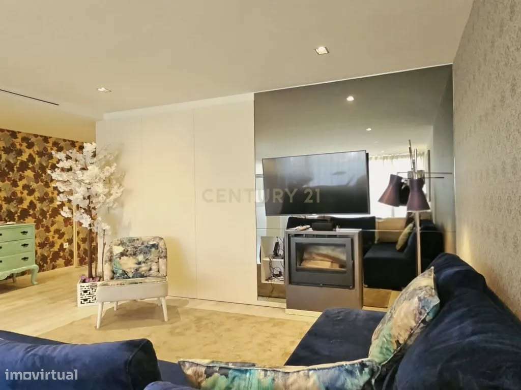 Apartamento T3 de Luxo em Braga – Ferreiros, Zona Nobre-19