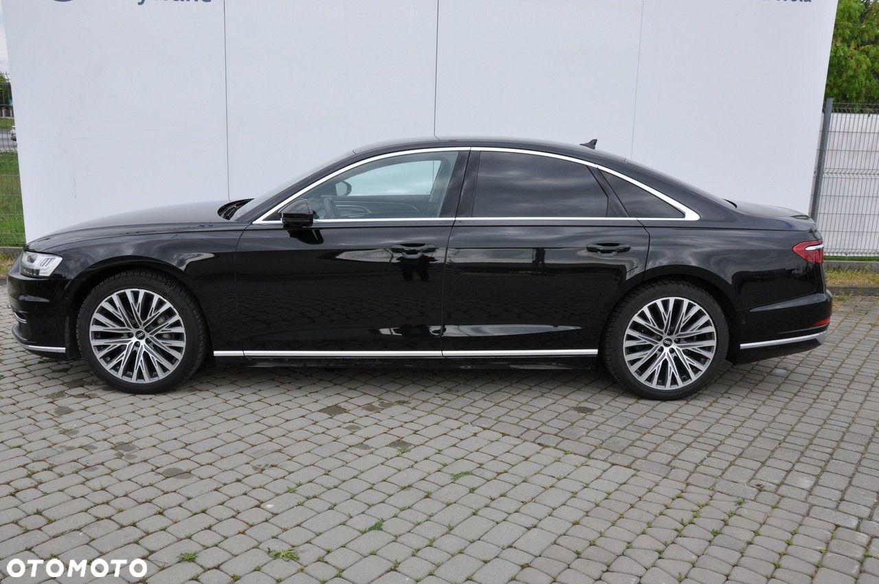 Audi A8 - 16