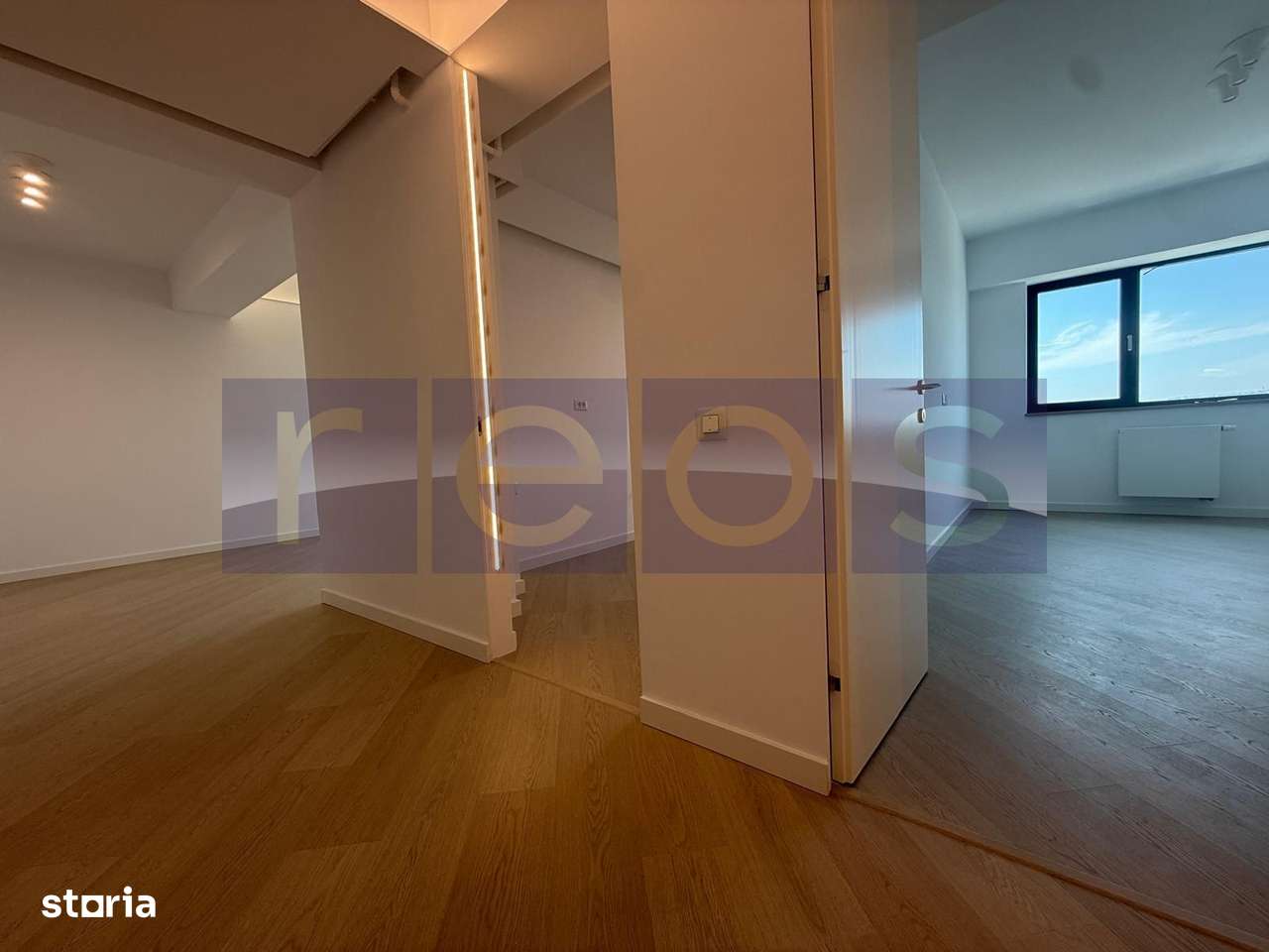 De vanzare | Apartament 2 Camere | Decomandat | Cortina North - Imagine principală: 4/13