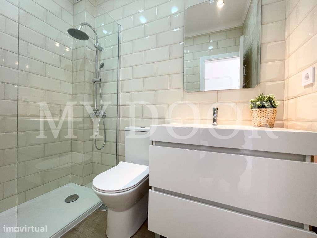 Apartamento T2 em Moscavide - Remodelado - VARANDA - Grande imagem: 3/20